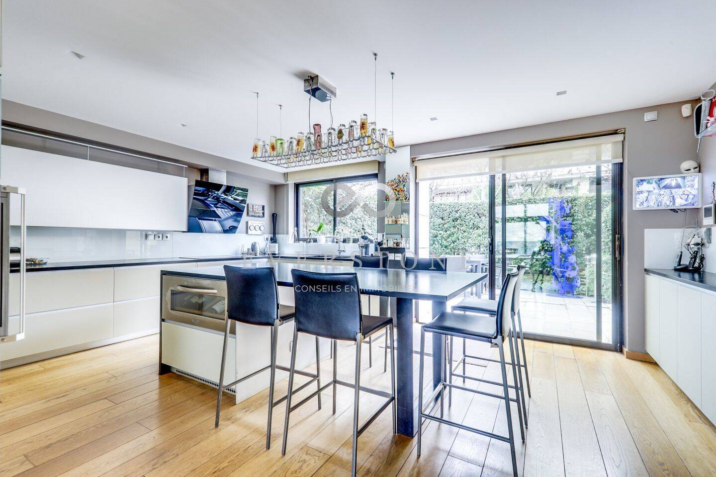 Maison à vendre, 400m², LEVALLOIS PERRET