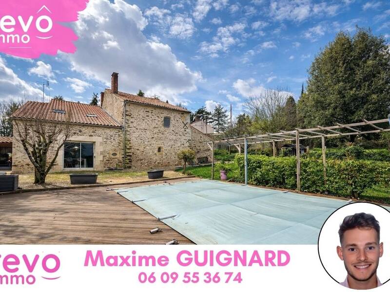 Maison à vendre, 202m², LA CAILLERE SAINT HILAIRE