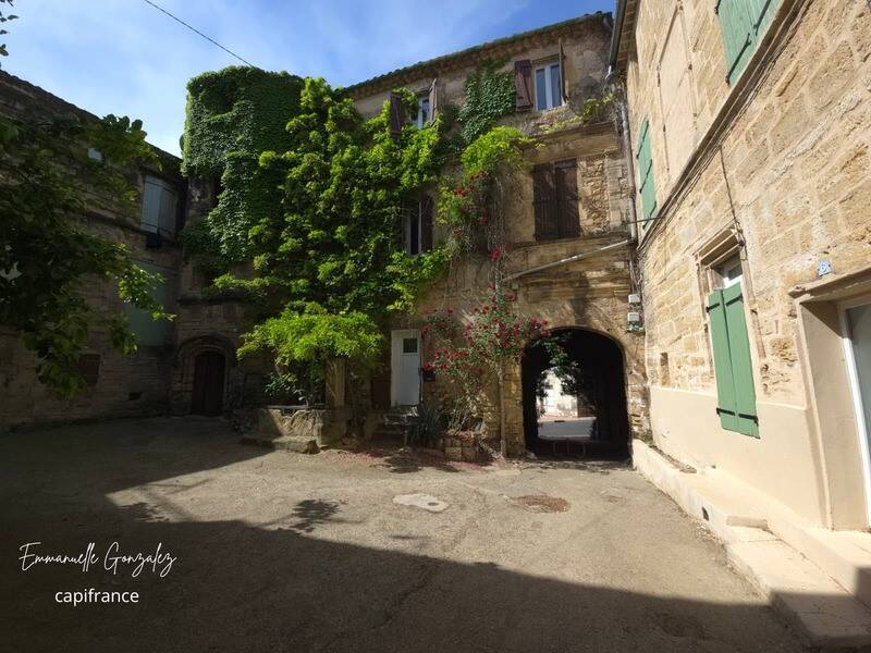 Maison à vendre, 196m², ROUJAN