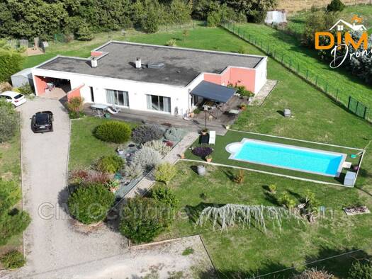 Villa à vendre 598 500 € 5 pièces 4 chambres 180 m² 2 800 m² de terrain Saint-Martial - Le Fau Montauban 82000