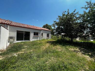 Maison de plain-pied à louer - Neuf 875 € 4 pièces 3 chambres 85 m² 300 m² de terrain Villeneuve sur Lot 47300