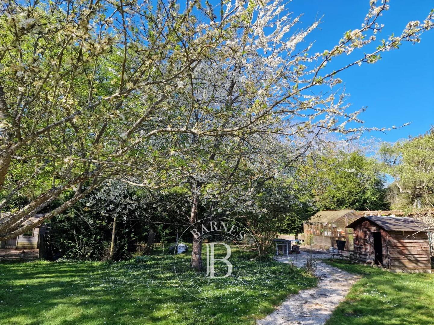 Maison à vendre, 337m², VIEILLE EGLISE EN YVELINES