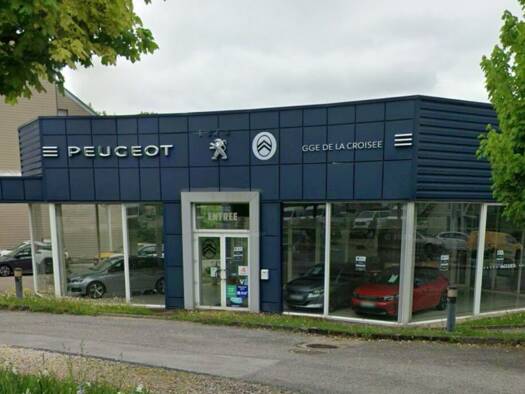 Local commercial à vendre 950 000 € 675 m² de surface de vente Valdahon 25800