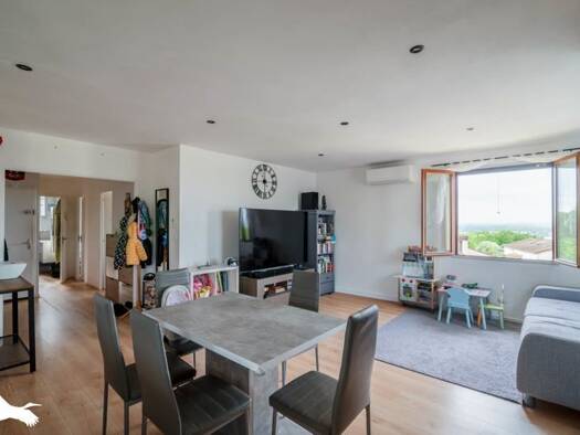 Appartement à vendre 199 281 € 4 pièces 3 chambres 90 m² Étage 1/1 Castelnau-d'Estrétefonds 31620