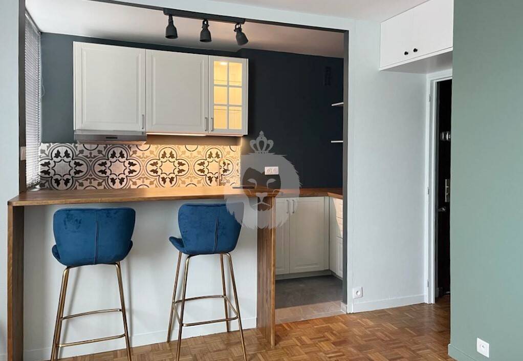Maison à louer, 26m², LA VARENNE SAINT HILAIRE