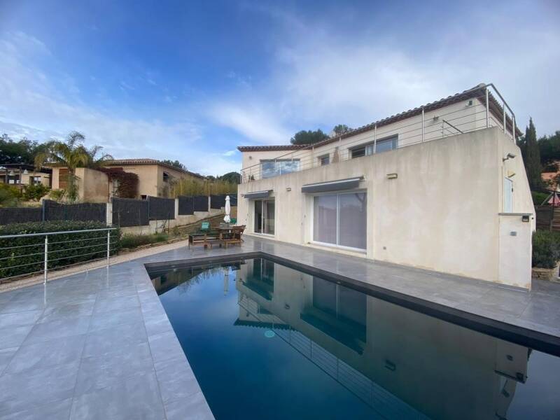 Maison à louer, 90m², LA CADIERE D'AZUR