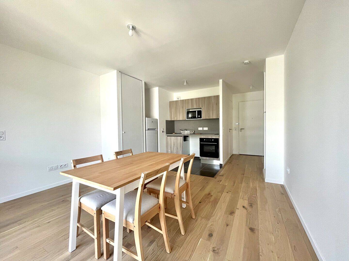 Maison à louer, 45m², CLICHY