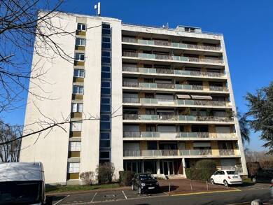 Appartement à vendre 90 000 € 2 pièces 1 chambre 52,4 m² RDC/4 Ouest-Corne de Cerf-Guignegault Orleans 45100