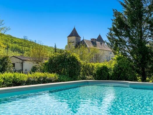 Maison à vendre 739 000 € 22 pièces 13 chambres 348 m² Léobard 46300