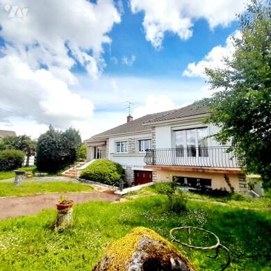 Maison à vendre 290 000 € 7 pièces 4 chambres 1 347 m² de terrain Villeneuve sur Yonne 89500