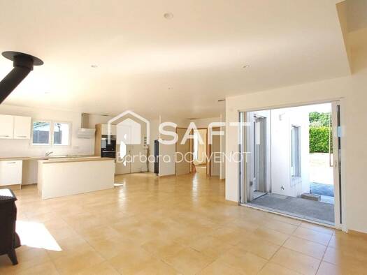 Villa à vendre 240 000 € 4 pièces 2 chambres 87 m² 240 m² de terrain Capestang 34310
