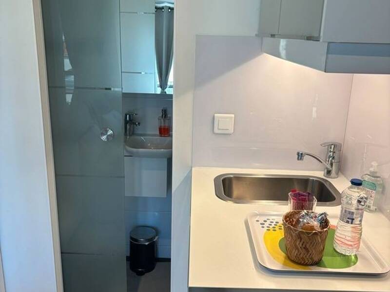 Maison à louer, 10m², PARIS 17E