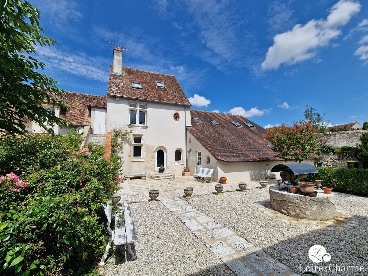 Maison à vendre, 340m², SAINT DENIS SUR LOIRE