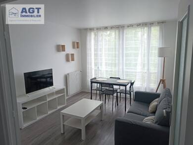 Appartement à louer 700 € 2 pièces 1 chambre 42 m² Étage 3/1 Argentine Beauvais 60000