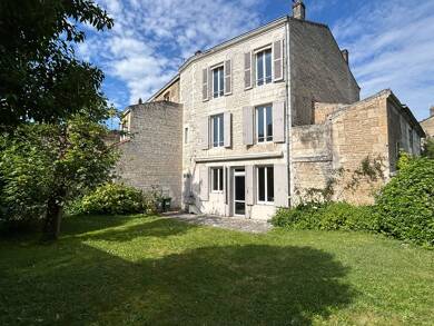 Maison à vendre 466 000 € 9 pièces 4 chambres 208 m² 424 m² de terrain Niort 79000