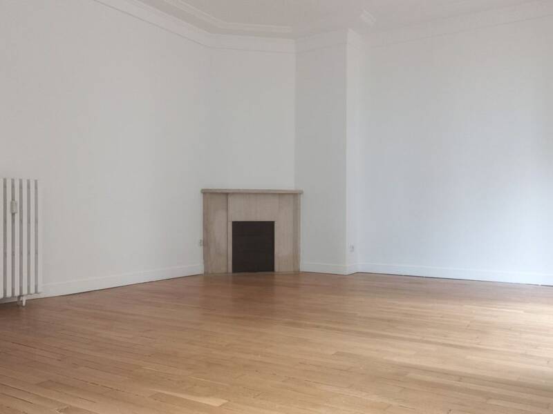 Maison à louer, 64m², PARIS 8E