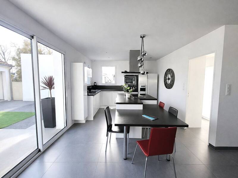 Maison à vendre, 220m², BOUGUENAIS