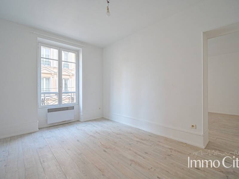 Maison à louer, 36m², PARIS 17E