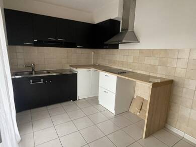 Appartement à louer 650 € 2 pièces 1 chambre Bruguières 31150