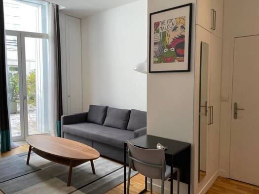 Appartement à louer 1 326 € 1 pièce 30,1 m² RDC/3 Sentier-Bonne Nouvelle Paris 2ème 75002