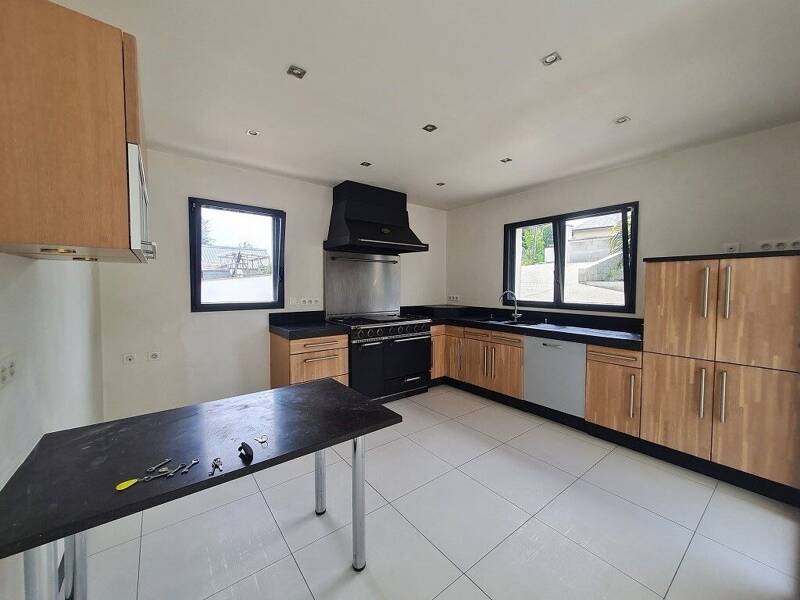 Maison à louer, 151m², PONT L'ABBE