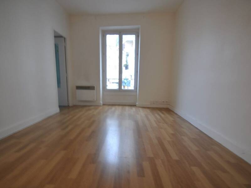 Maison à louer, 22m², PARIS 17E