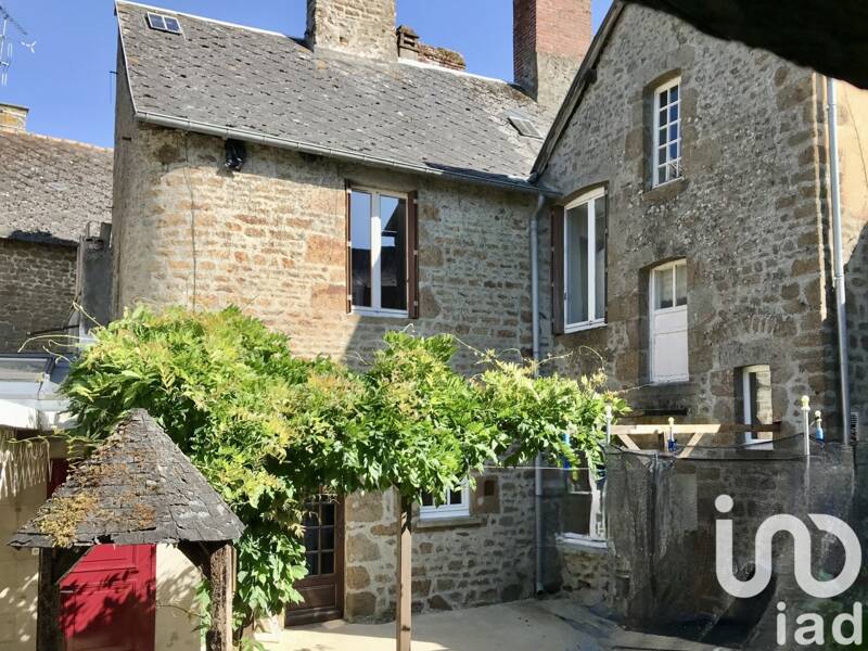 Maison à vendre, 170m², LASSAY LES CHATEAUX