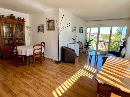 Appartement à vendre 410 000 € 5 pièces 3 chambres 111 m² Étage 4/9 Fernand Lefebvre Poissy 78300
