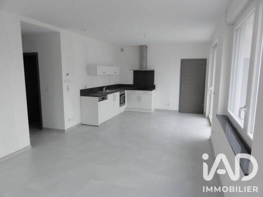 Immeuble à vendre 299 000 € 203 m² Hambach 57910