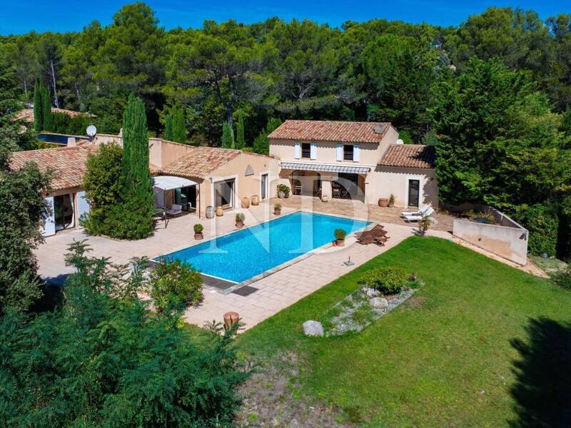 Maison à vendre, 455m², SAINT MARC JAUMEGARDE