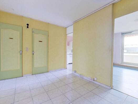 Appartement à vendre 160 000 € 4 pièces 3 chambres 72 m² Étage 1/4 La Duchère Lyon 9ème arrondissement 69009