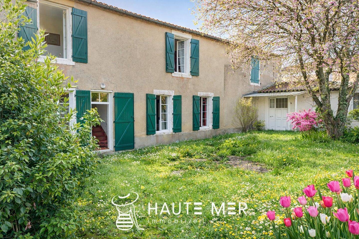 Maison à vendre, 192m², TALMONT SAINT HILAIRE