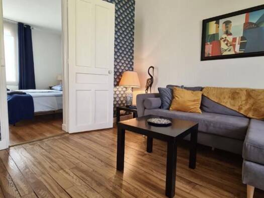 Maison à louer 1 200 € 3 pièces 2 chambres 60 m² Place Mozart Le Blanc-Mesnil 93150