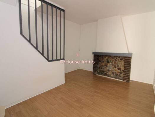 Maison à vendre 90 000 € 6 pièces 3 chambres 82 m² 567 m² de terrain Zone Industrielle Auchel 62260