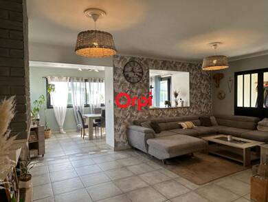 Maison à vendre 315 000 € 4 pièces 3 chambres 104 m² 707 m² de terrain Échillais 17620