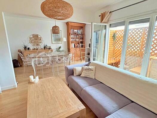 Appartement à vendre 209 000 € 3 pièces 2 chambres 76 m² Étage 1/1 Fenouillet 31150