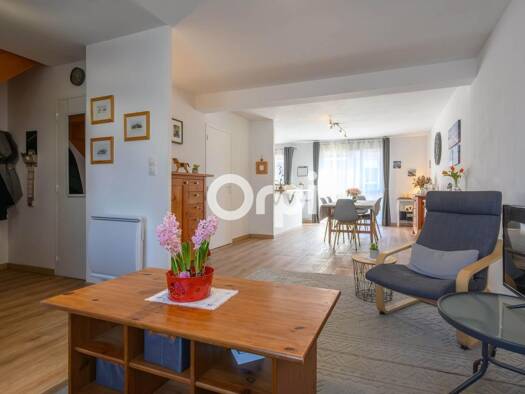 Duplex à vendre 151 690 € 3 pièces 2 chambres 80 m² Étage 1/3 La Brasserie-Le Faubourg Sin-le-Noble 59450