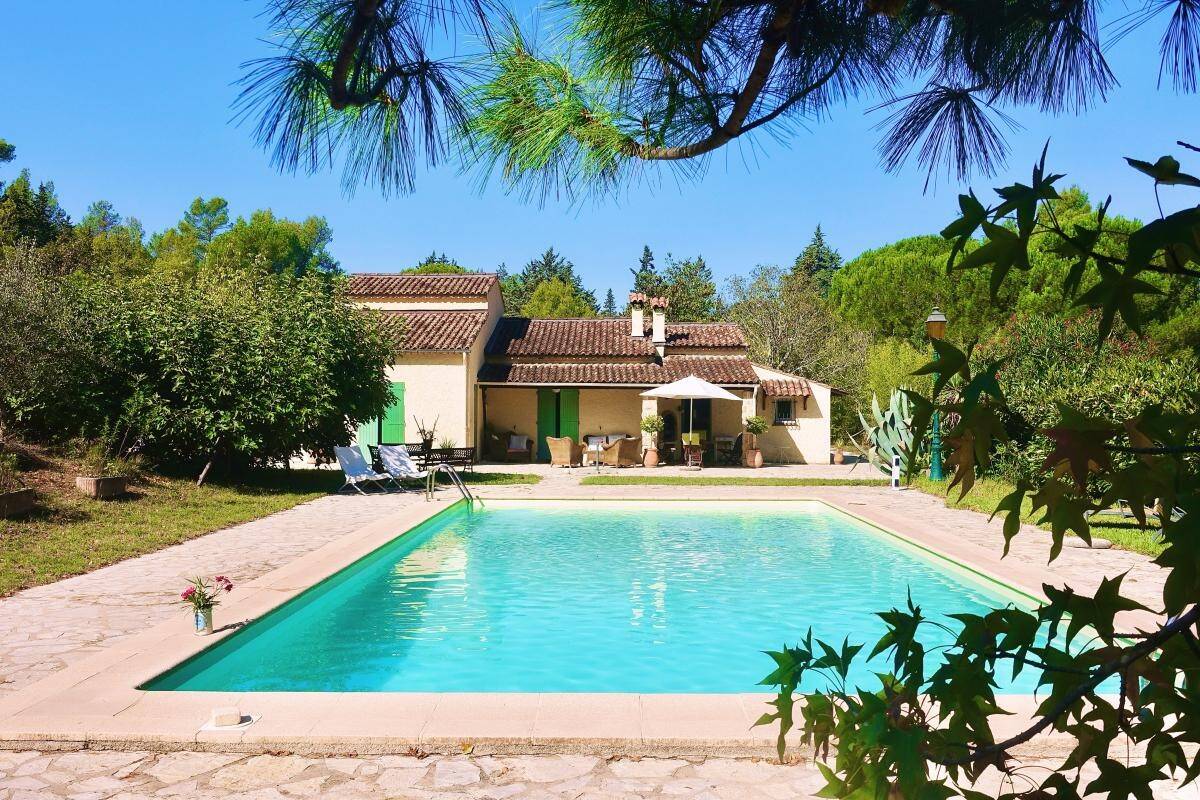 Maison à vendre, 133m², BAGNOLS EN FORET