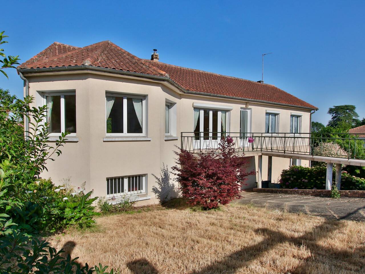 Maison à vendre, 132m², LA CHAPELLE SAINT LAURENT