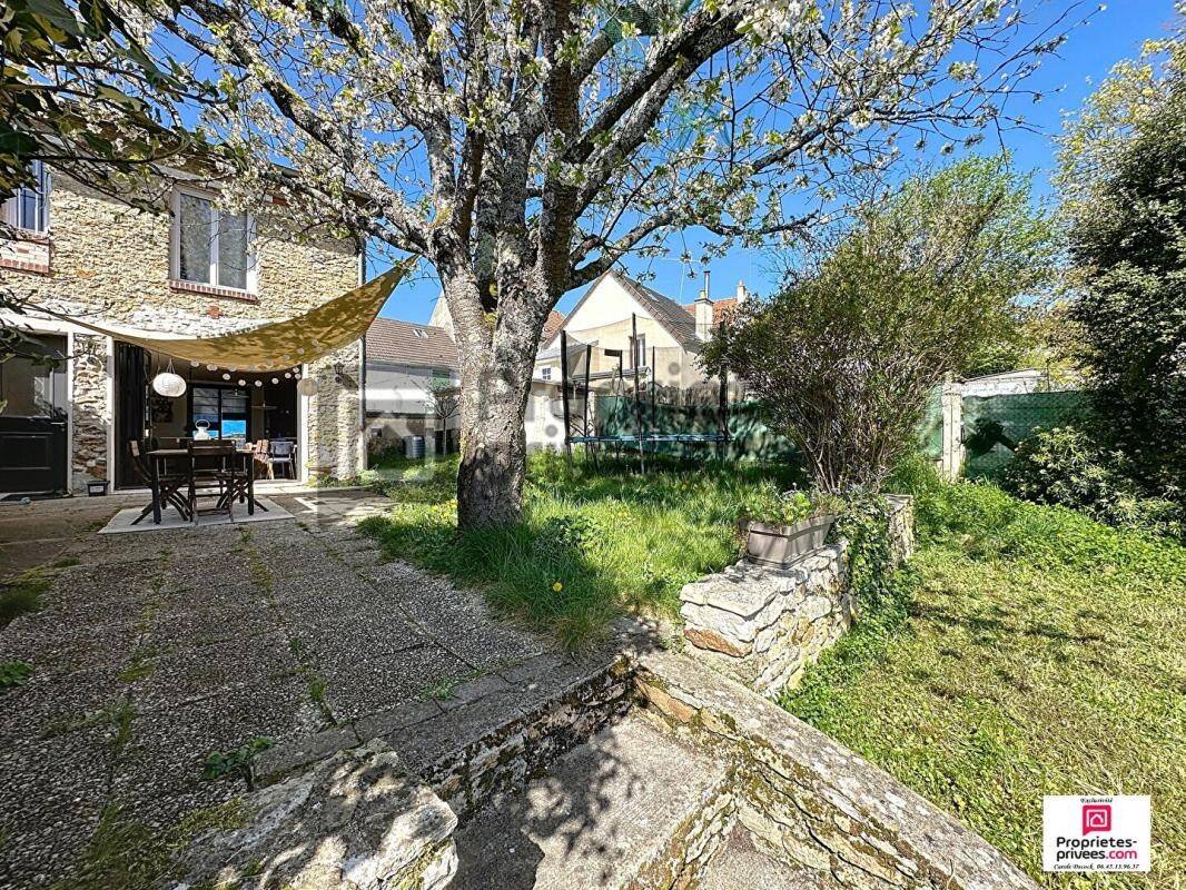 Maison à vendre, 148m², CRECY LA CHAPELLE