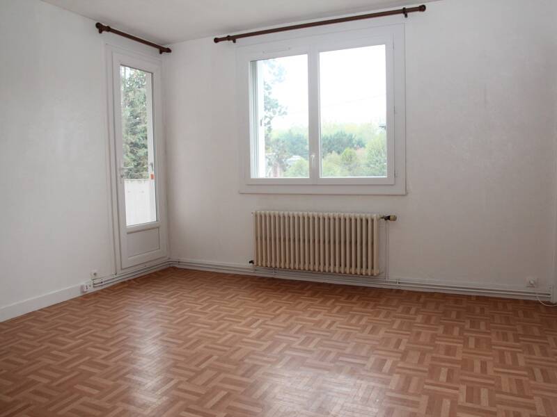 Maison à louer, 67m², CHALETTE SUR LOING