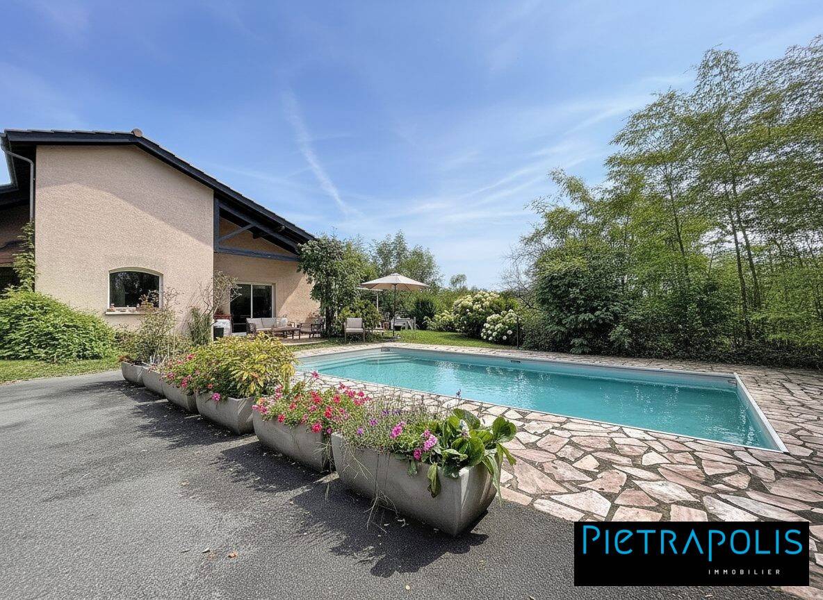 Maison à vendre, 143m², CAILLOUX SUR FONTAINES