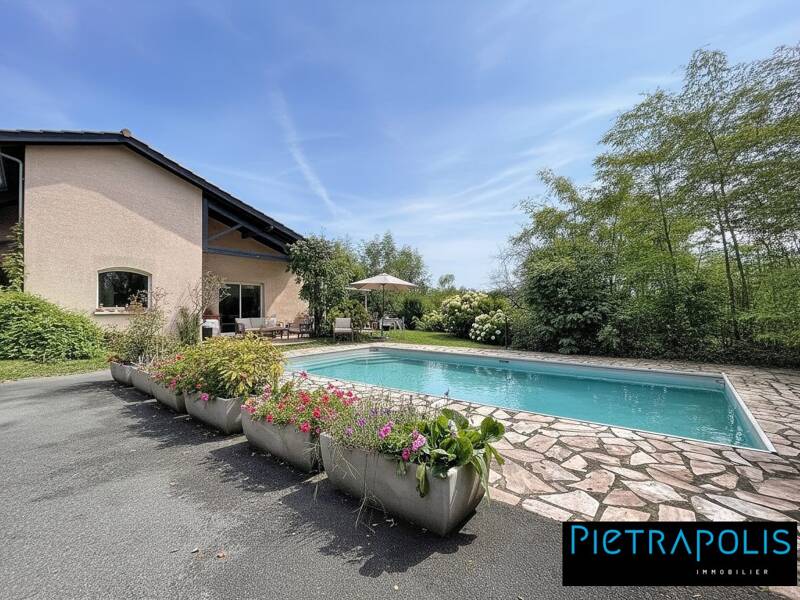 Maison à vendre, 143m², CAILLOUX SUR FONTAINES