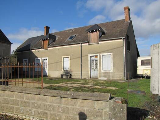 Maison à vendre 149 000 € 5 pièces 4 chambres 172 m² 1 700 m² de terrain Couy 18140