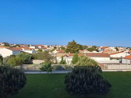 Appartement à louer 1 035 € 3 pièces 2 chambres 77 m² Chaume Sud Les Sables-d'Olonne 85100