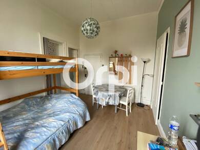 Appartement à louer 375 € 1 pièce 22,3 m² Dernier étage, Étage 1/1 disponible à partir du 01/07/2025 Centre Ville Béthune 62400
