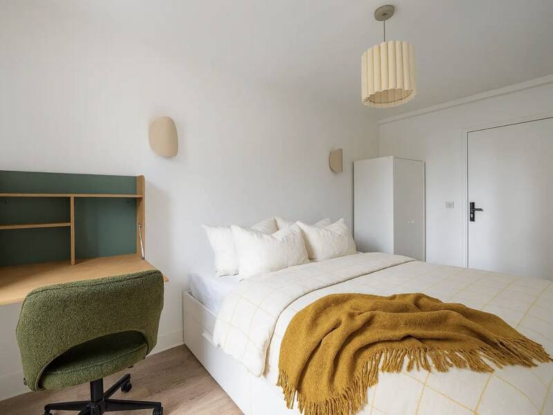 Maison à louer, 11m², PARIS 20E