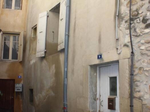 Maison à vendre 34 000 € 2 pièces 1 chambre 54 m² 30 m² de terrain Valreas 84600