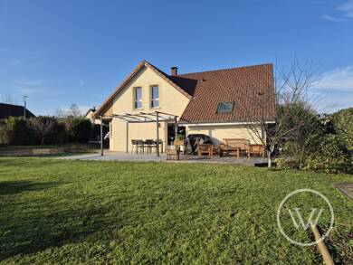 Maison à vendre 448 000 € 8 pièces 5 chambres 198 m² 873 m² de terrain Geneuille 25870