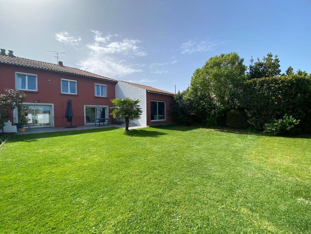 Maison à vendre, 143m², ROCHEFORT